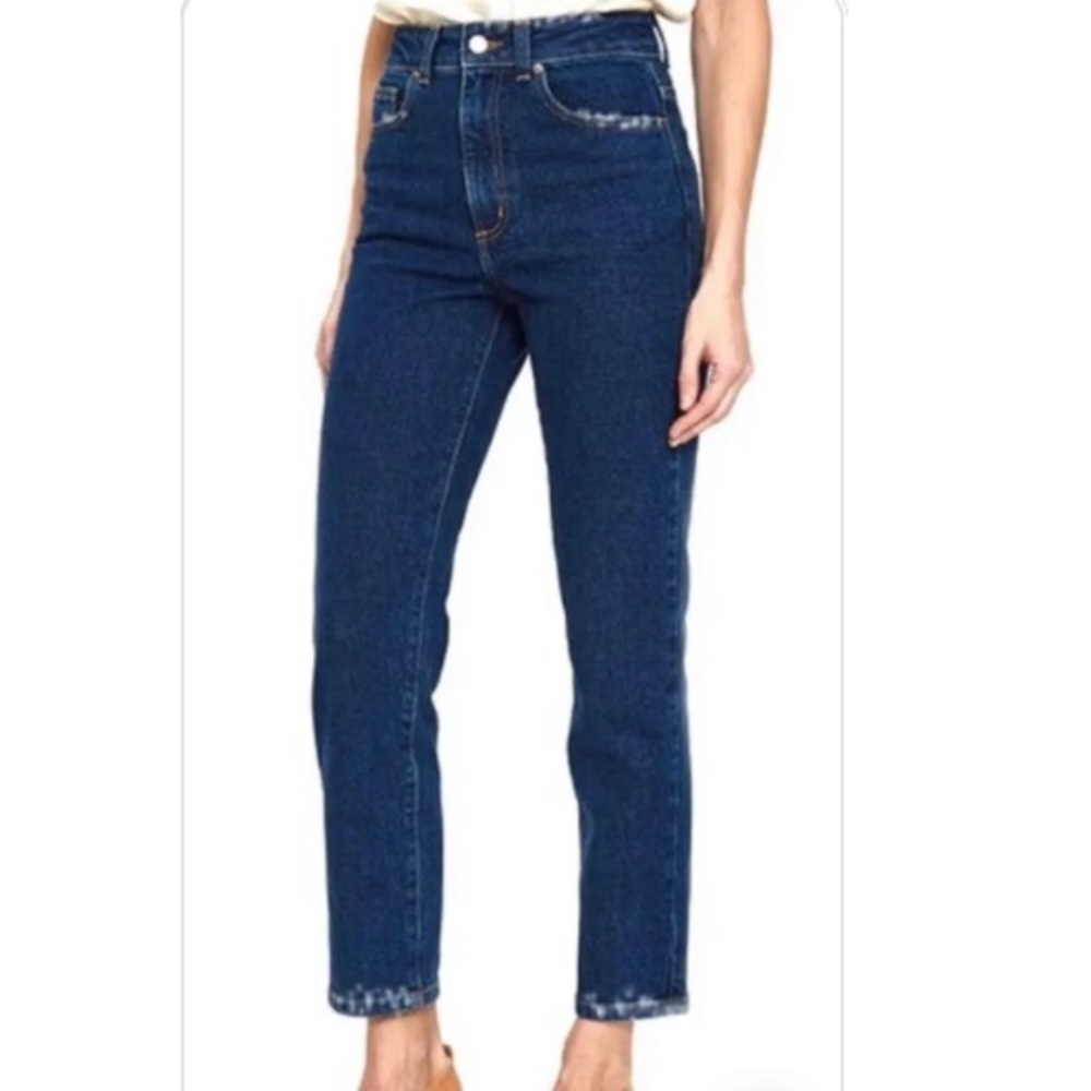 COPY - Carmar Loose Straight High Rise Crop Jeans